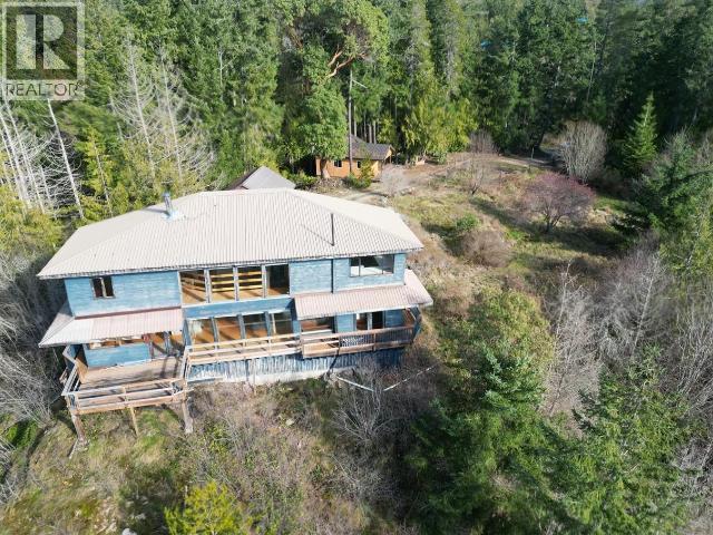 2005 Ralph Road, Powell River, BC - Outdoor