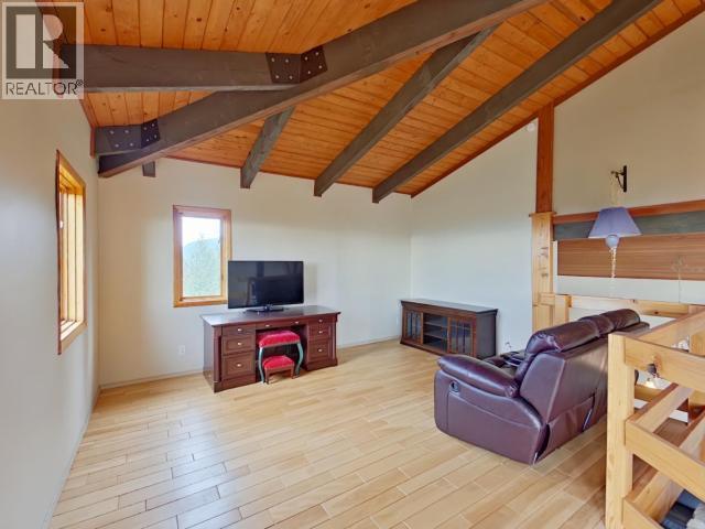 2005 Ralph Road, Powell River, BC - Indoor
