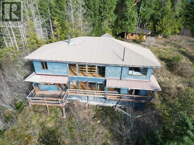 2005 Ralph Road, Powell River, BC - Outdoor With Deck Patio Veranda
