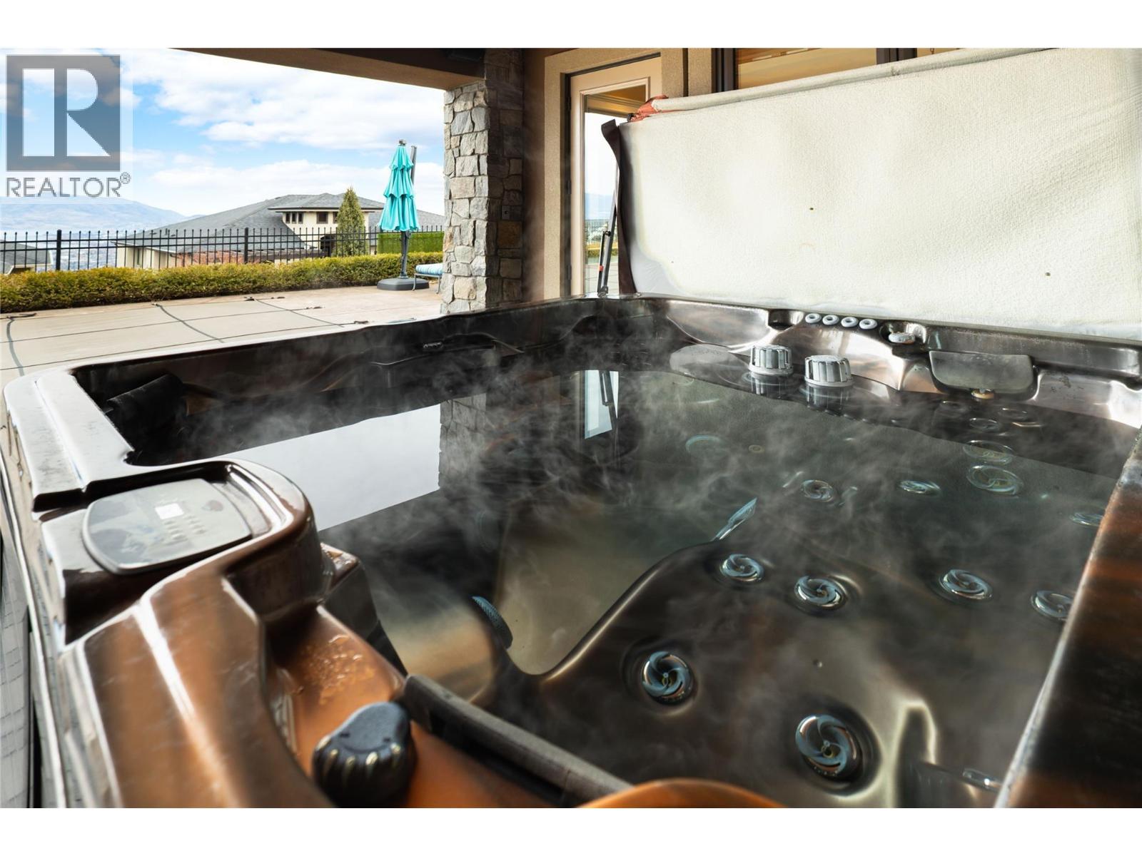 954 Hewetson Avenue, Kelowna, BC - Photo Showing Other Room