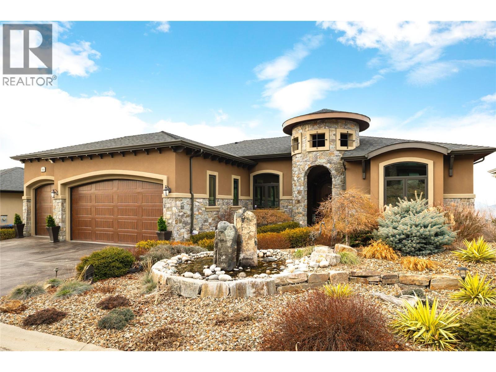954 Hewetson Avenue, Kelowna, BC - Outdoor