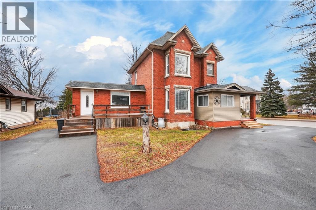 Front of Home - 287 Main Street E, Grimsby, ON - Outdoor