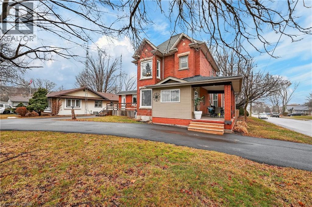 287 Main Street E, Grimsby, ON - Outdoor With View