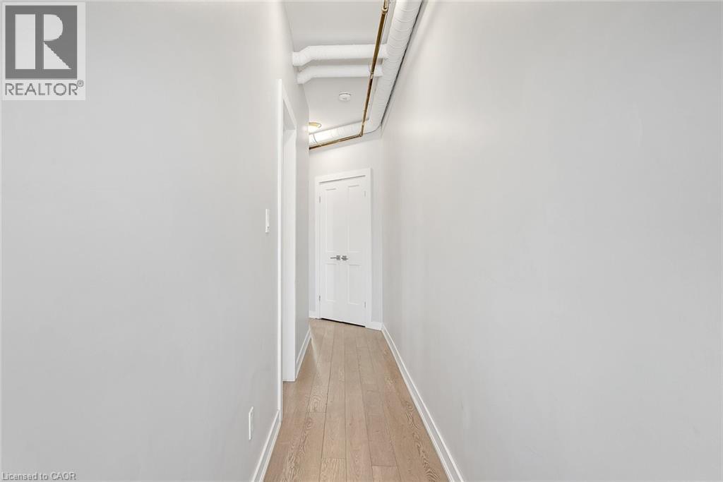 657 Barton Street E Unit# 302, Hamilton, ON - Indoor Photo Showing Other Room