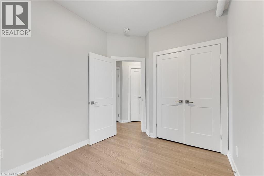 657 Barton Street E Unit# 302, Hamilton, ON - Indoor Photo Showing Other Room