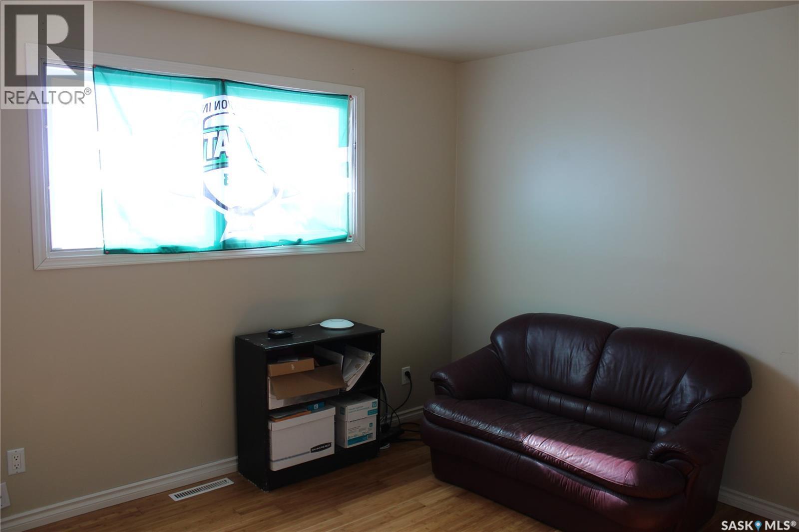 Farstad Acreage, Coalfields Rm No. 4, SK - Indoor