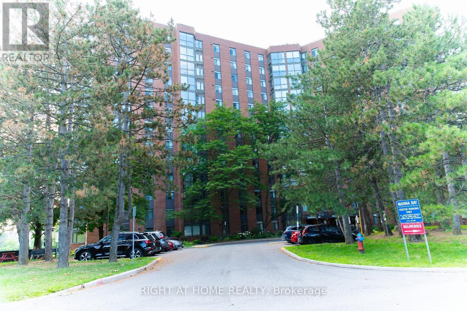 1516 - 2871 Richmond Road, Ottawa, ON -