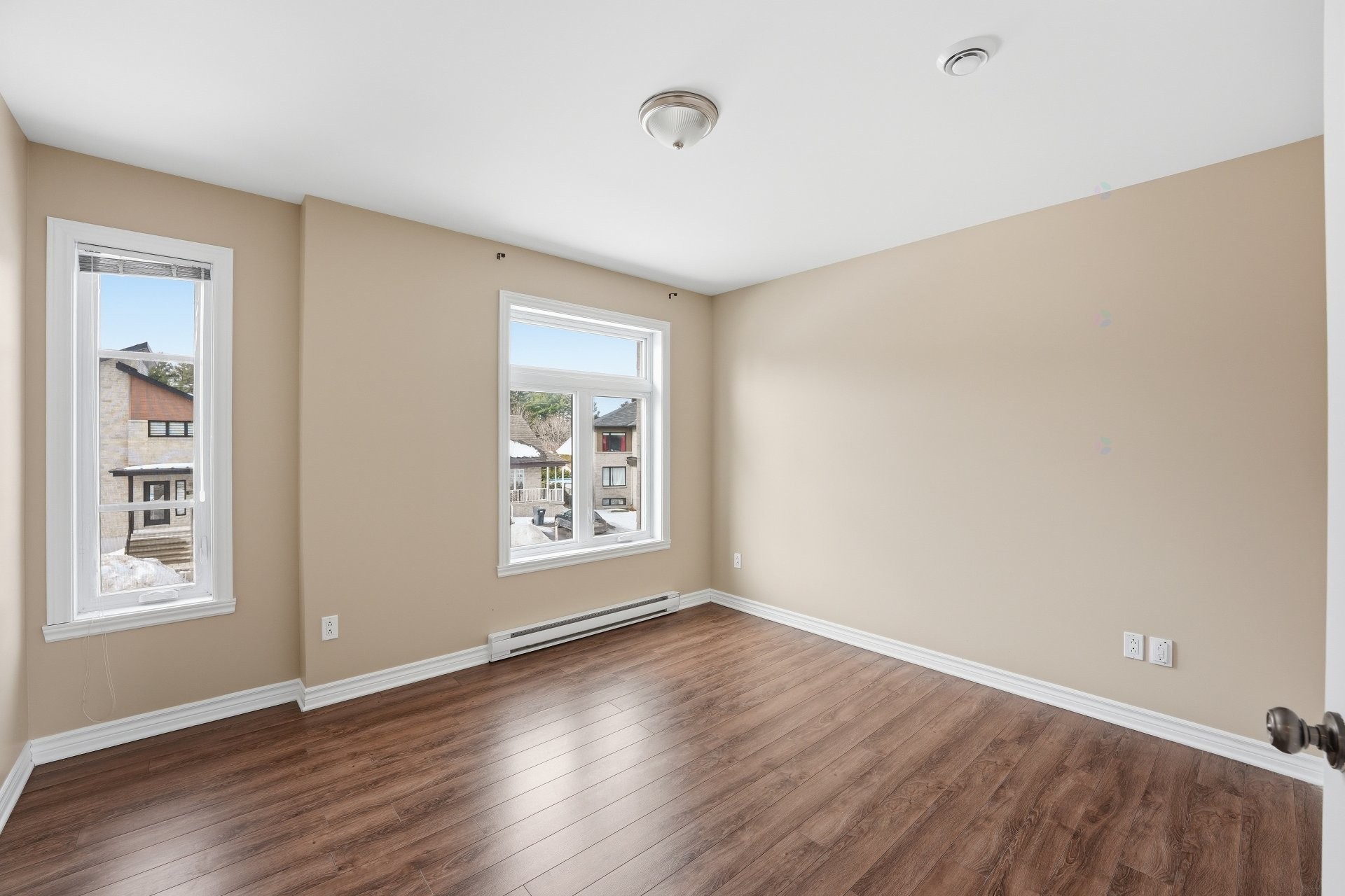 Chambre à coucher principale - 3998 Rue Mousseau, L'Assomption, QC - Indoor Photo Showing Other Room