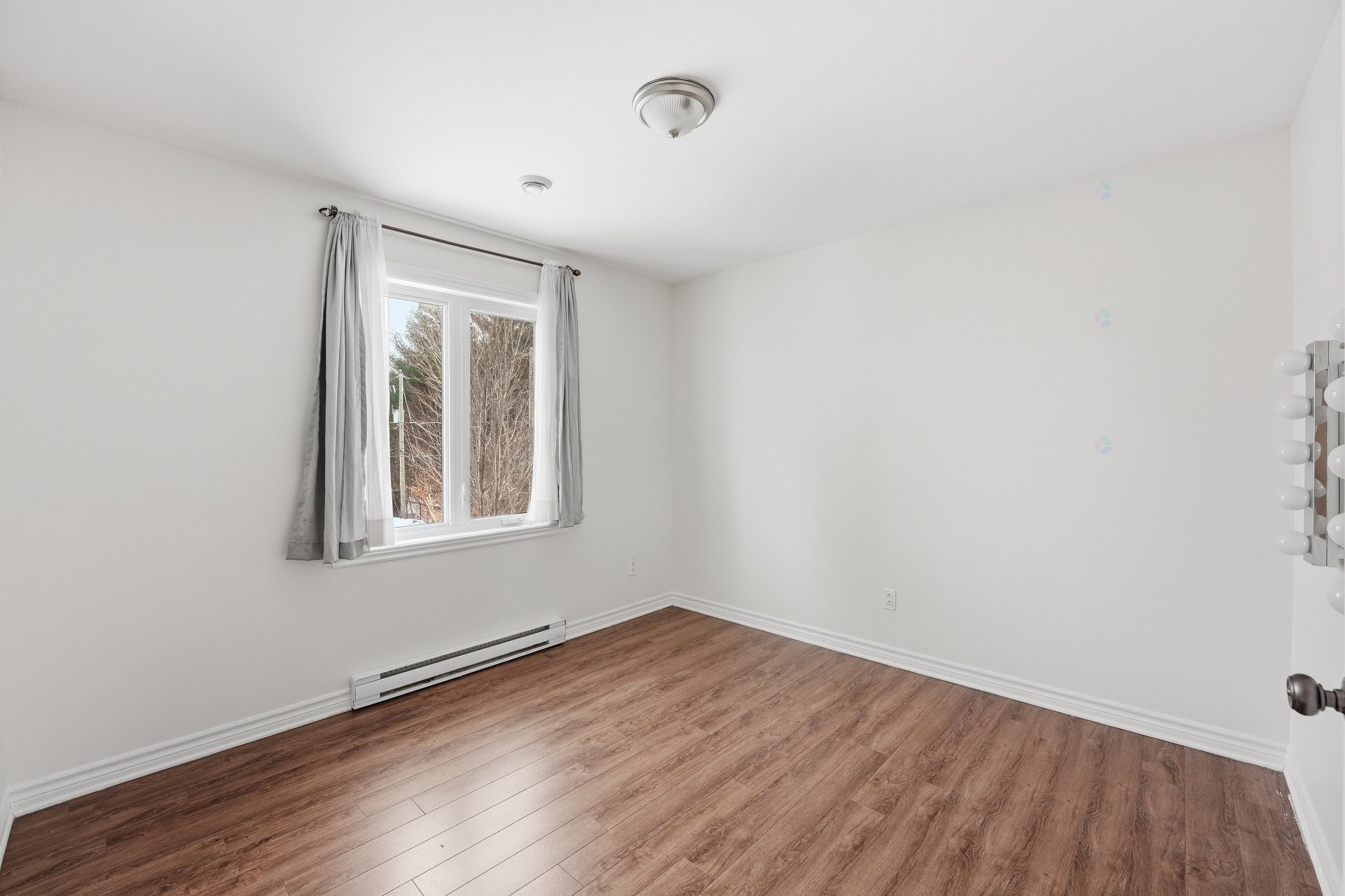 Chambre à coucher - 3998 Rue Mousseau, L'Assomption, QC - Indoor Photo Showing Other Room