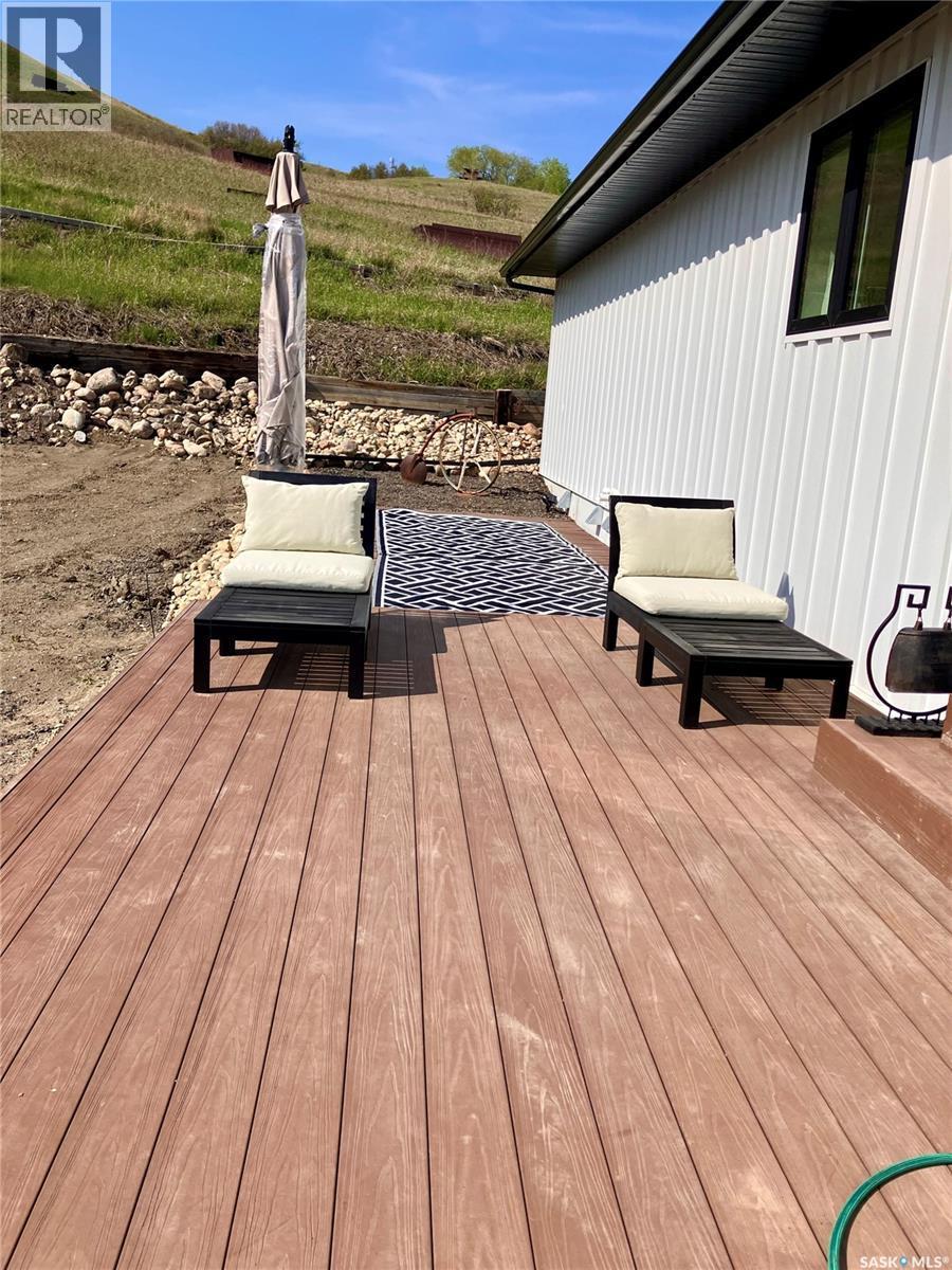 9 70 8Th Avenue, Lumsden, SK - Outdoor With Deck Patio Veranda With Exterior