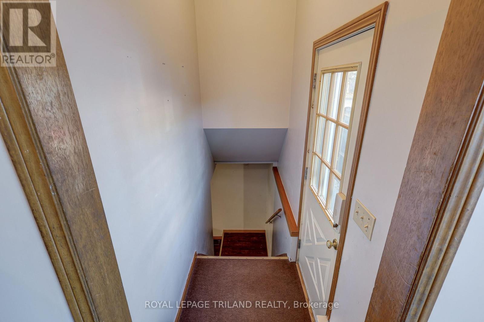 378 HIGHVIEW DRIVE - ST. THOMAS - 378 Highview Drive, St. Thomas, ON - Indoor Photo Showing Other Room