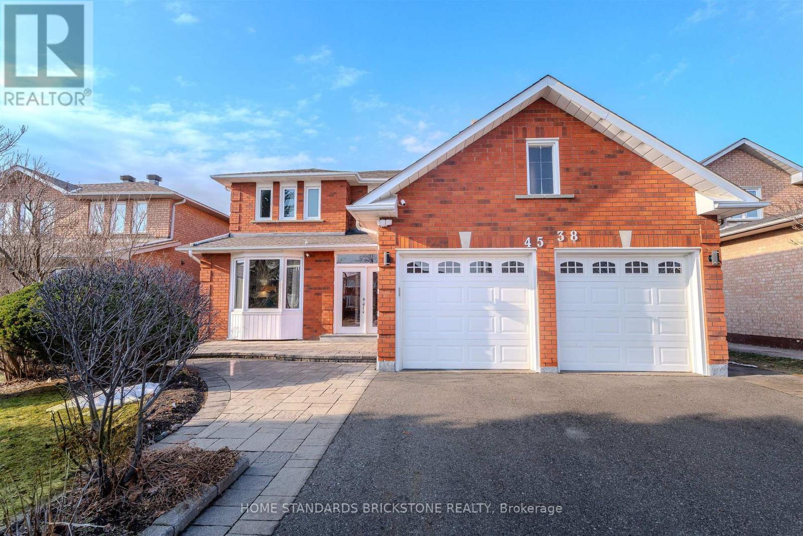 4538 Penhallow Road, Mississauga, ON - Outdoor With Facade