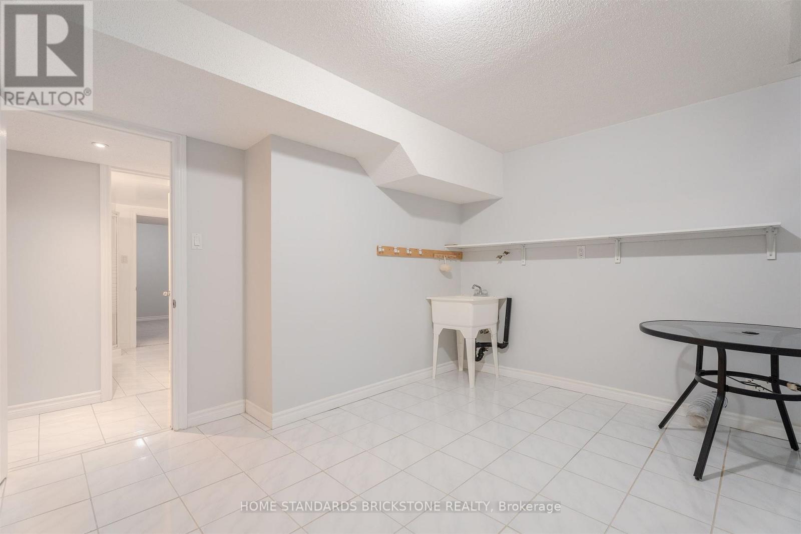 4538 Penhallow Road, Mississauga, ON - Indoor Photo Showing Other Room