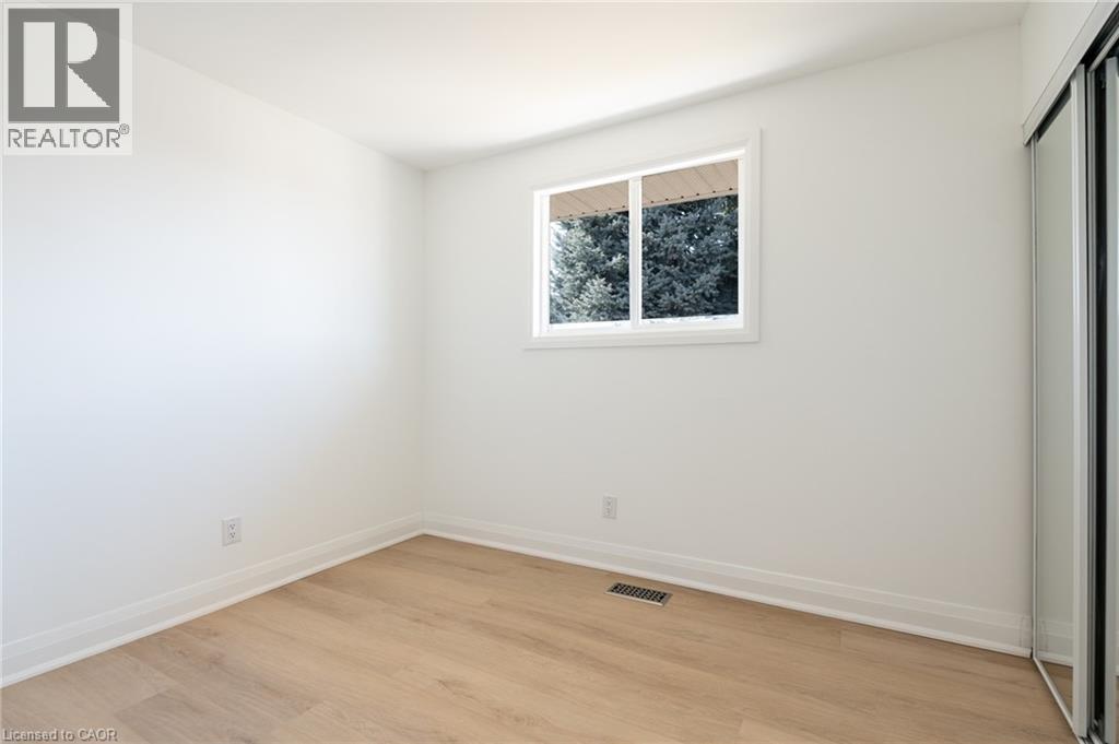 64 Brookstream Court, Hamilton, ON - Indoor Photo Showing Other Room