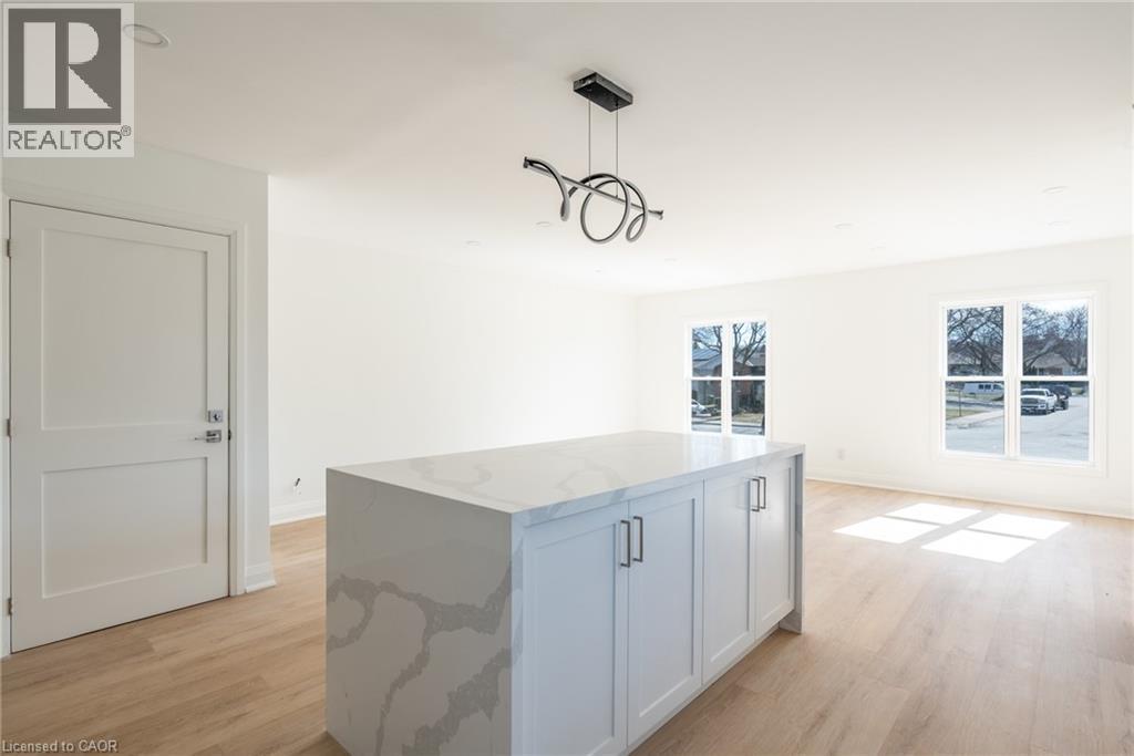 64 Brookstream Court, Hamilton, ON - Indoor Photo Showing Other Room