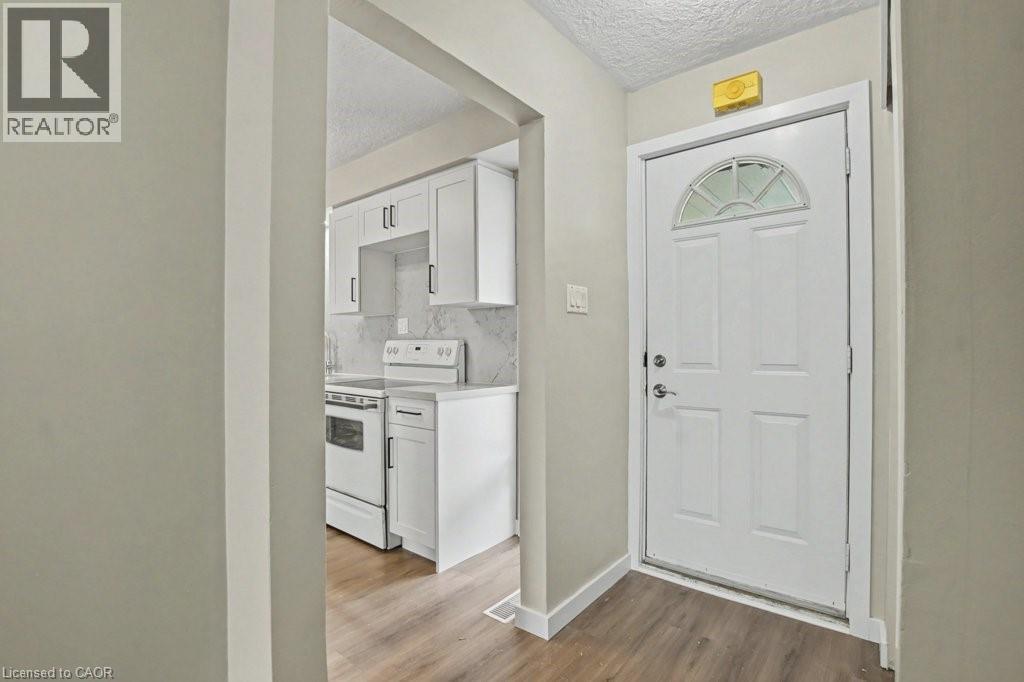 104 Ralgreen Crescent, Kitchener, ON - Indoor