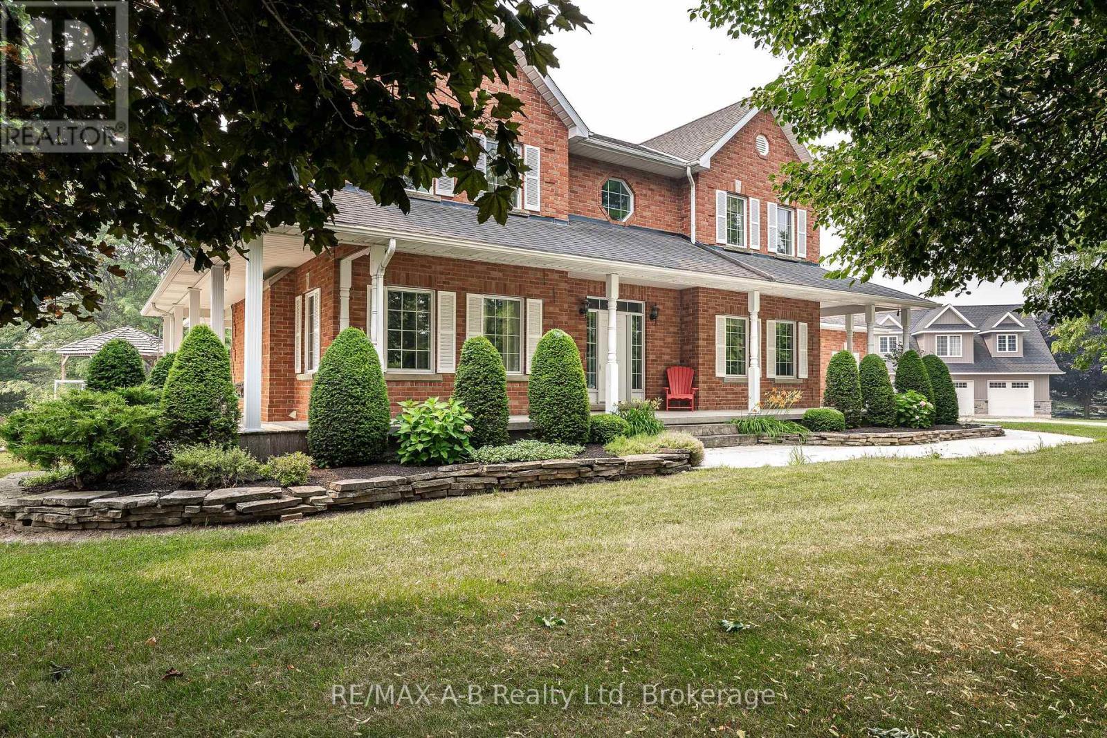 4609 Road 164, West Perth (Logan), ON - Outdoor With Facade