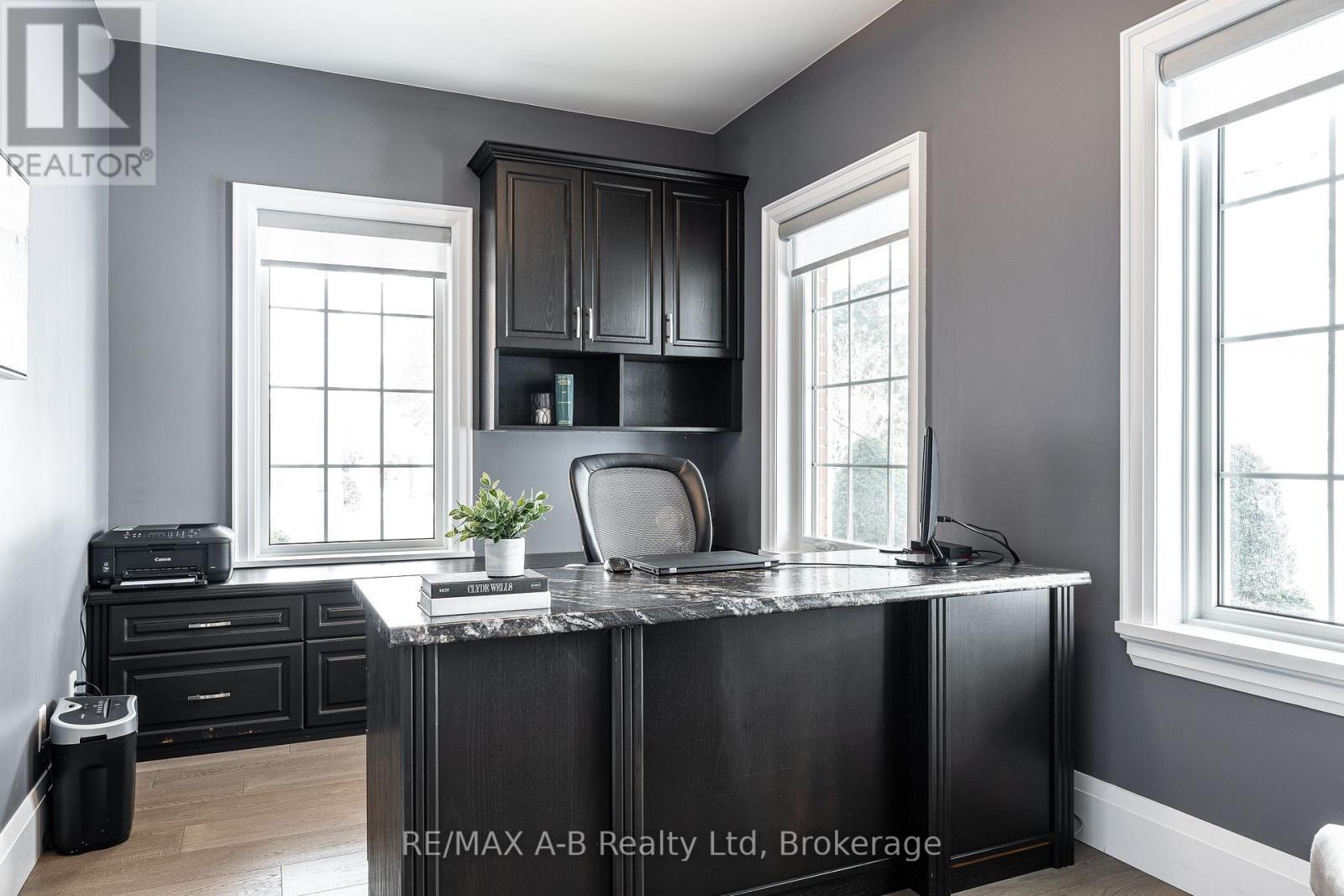 4609 Road 164, West Perth (Logan), ON - Indoor Photo Showing Other Room
