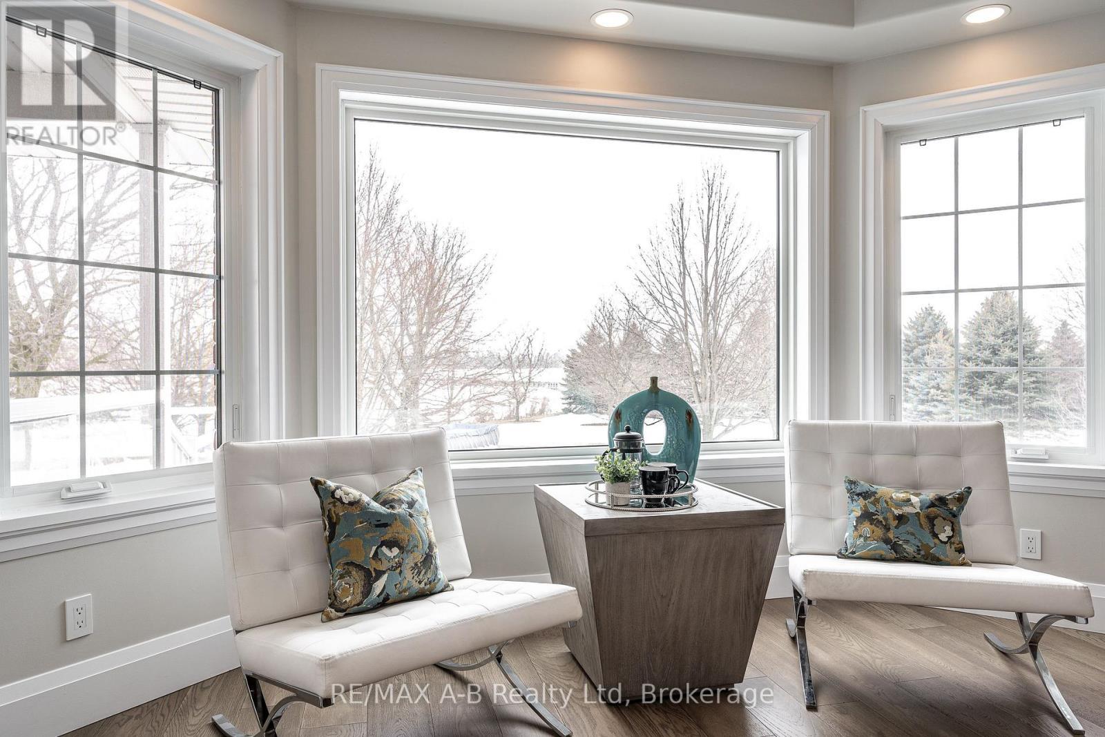 4609 Road 164, West Perth (Logan), ON - Indoor