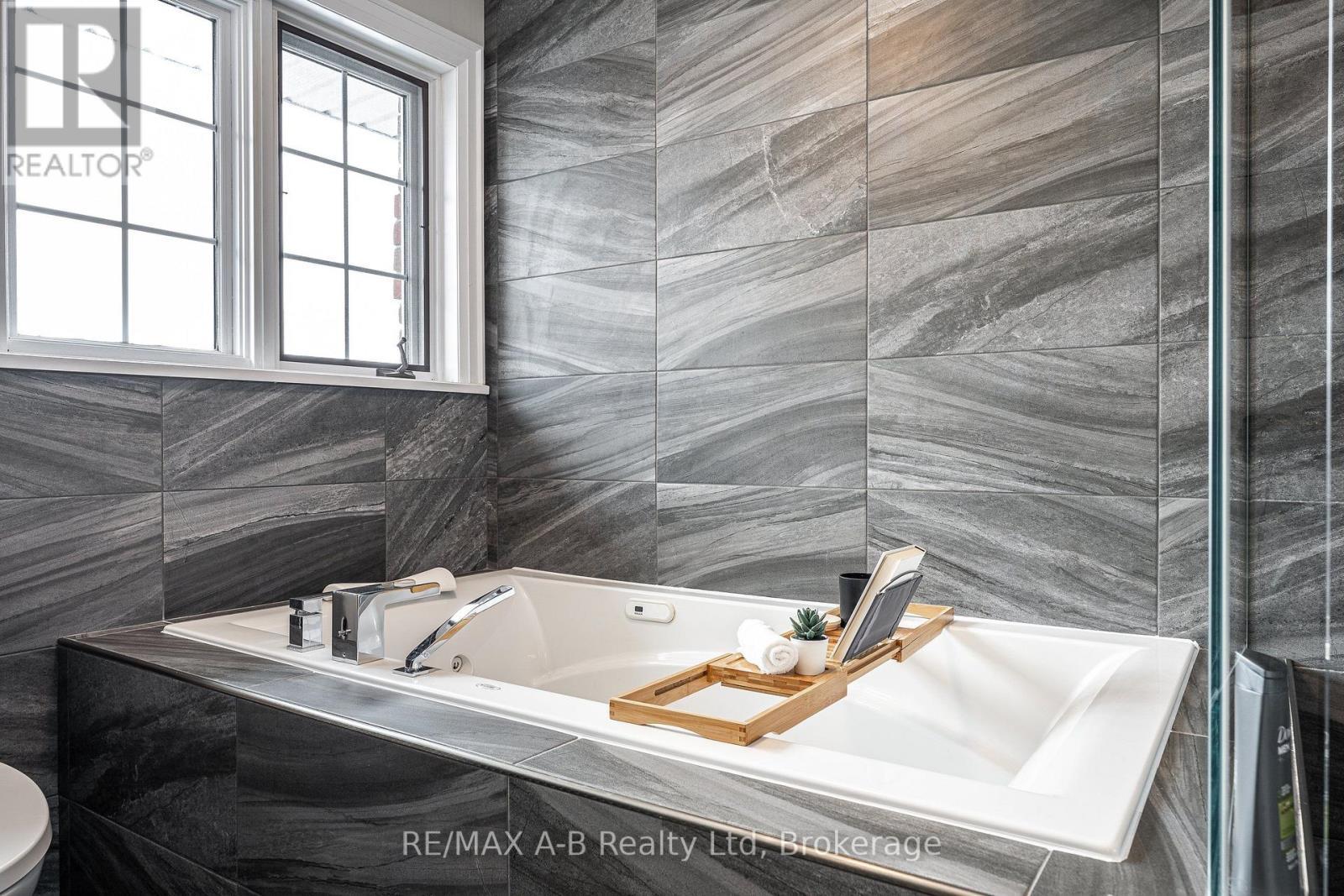 4609 Road 164, West Perth (Logan), ON - Indoor Photo Showing Bathroom