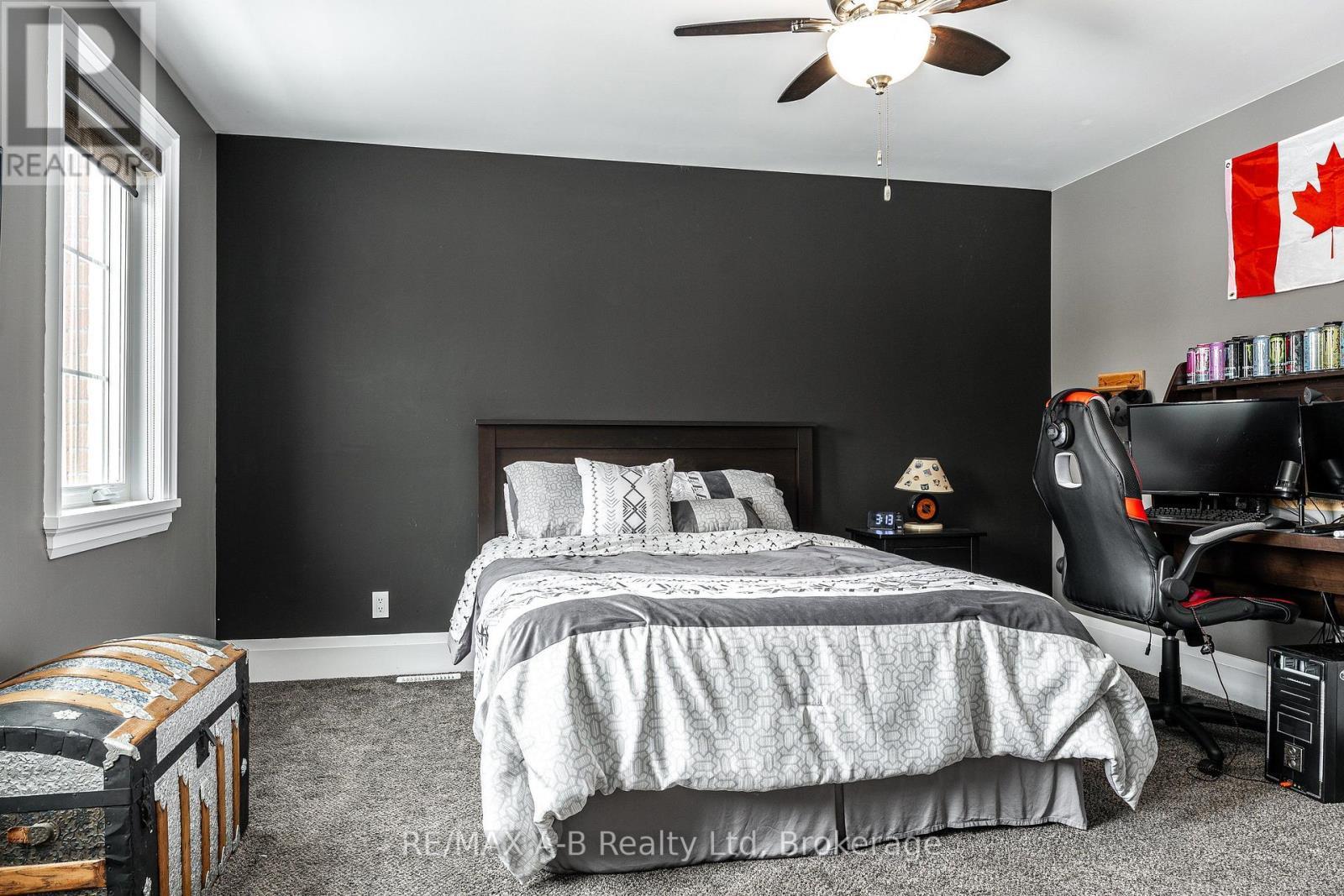 4609 Road 164, West Perth (Logan), ON - Indoor Photo Showing Bedroom