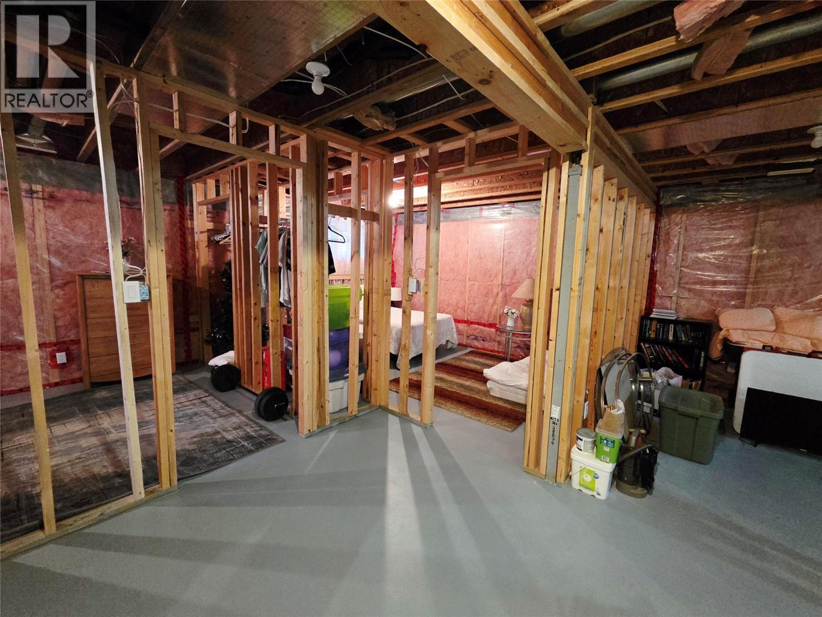 452 Forest Crowne Rise, Kimberley, BC - Indoor Photo Showing Basement