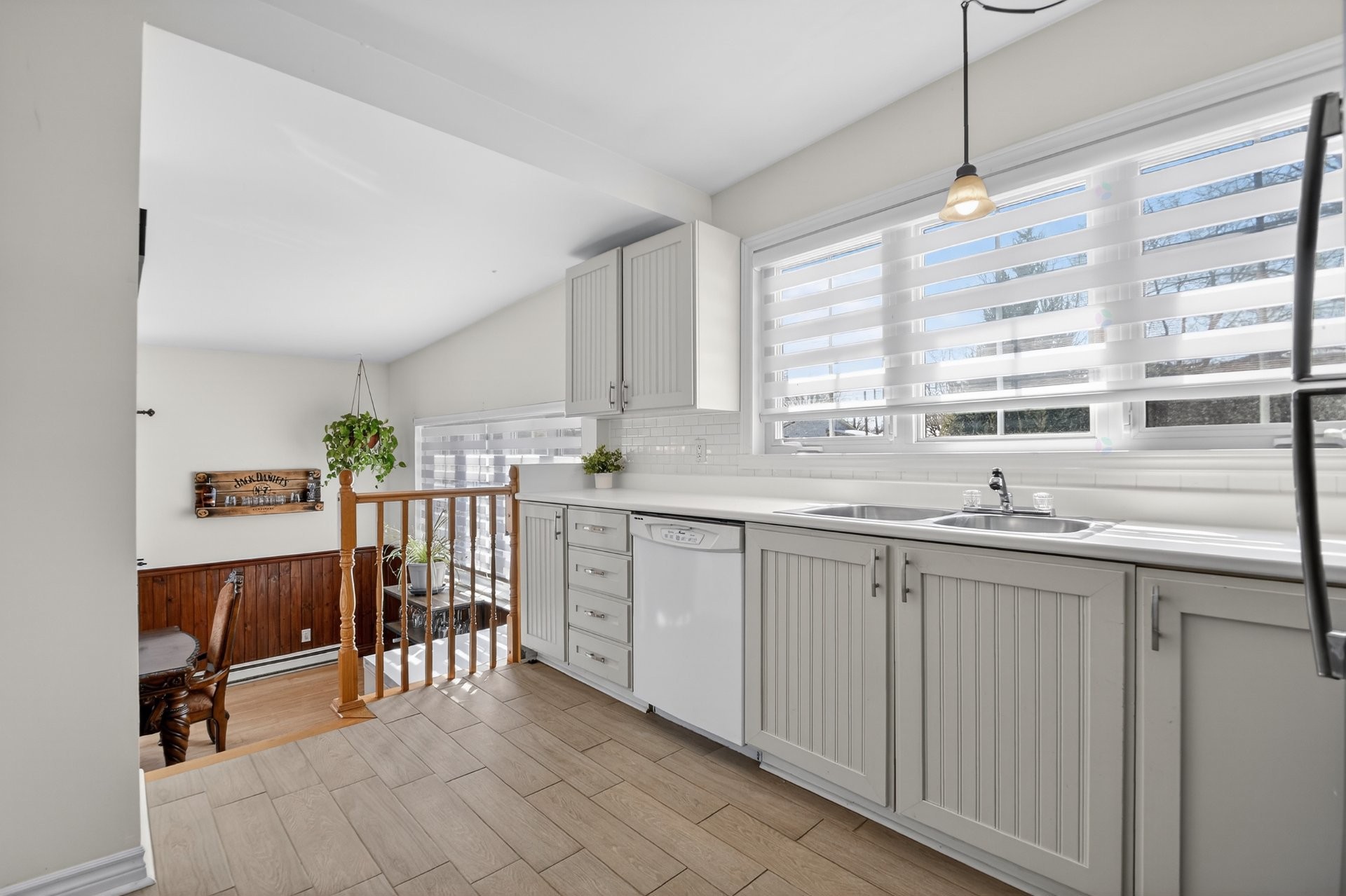 Kitchen - 71 45E Avenue, Saint-Eustache, QC - Indoor Photo Showing Kitchen With Double Sink