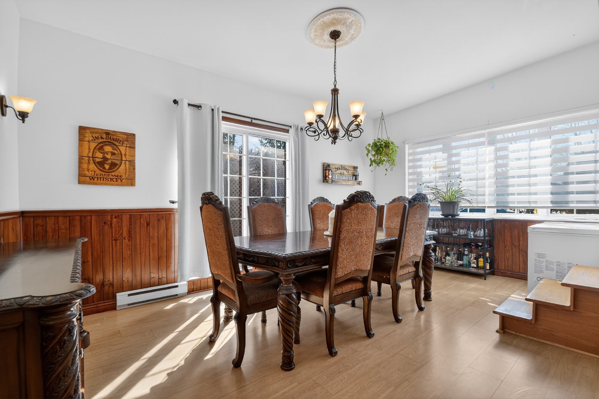 Dining Room - 71 45E Avenue, Saint-Eustache, QC - Indoor Photo Showing Dining Room