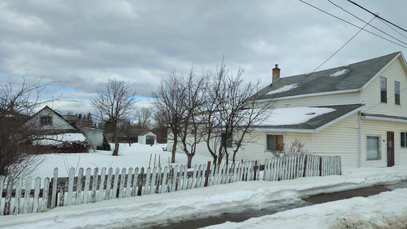 340 First Avenue, Thunder Bay, ON - Outdoor