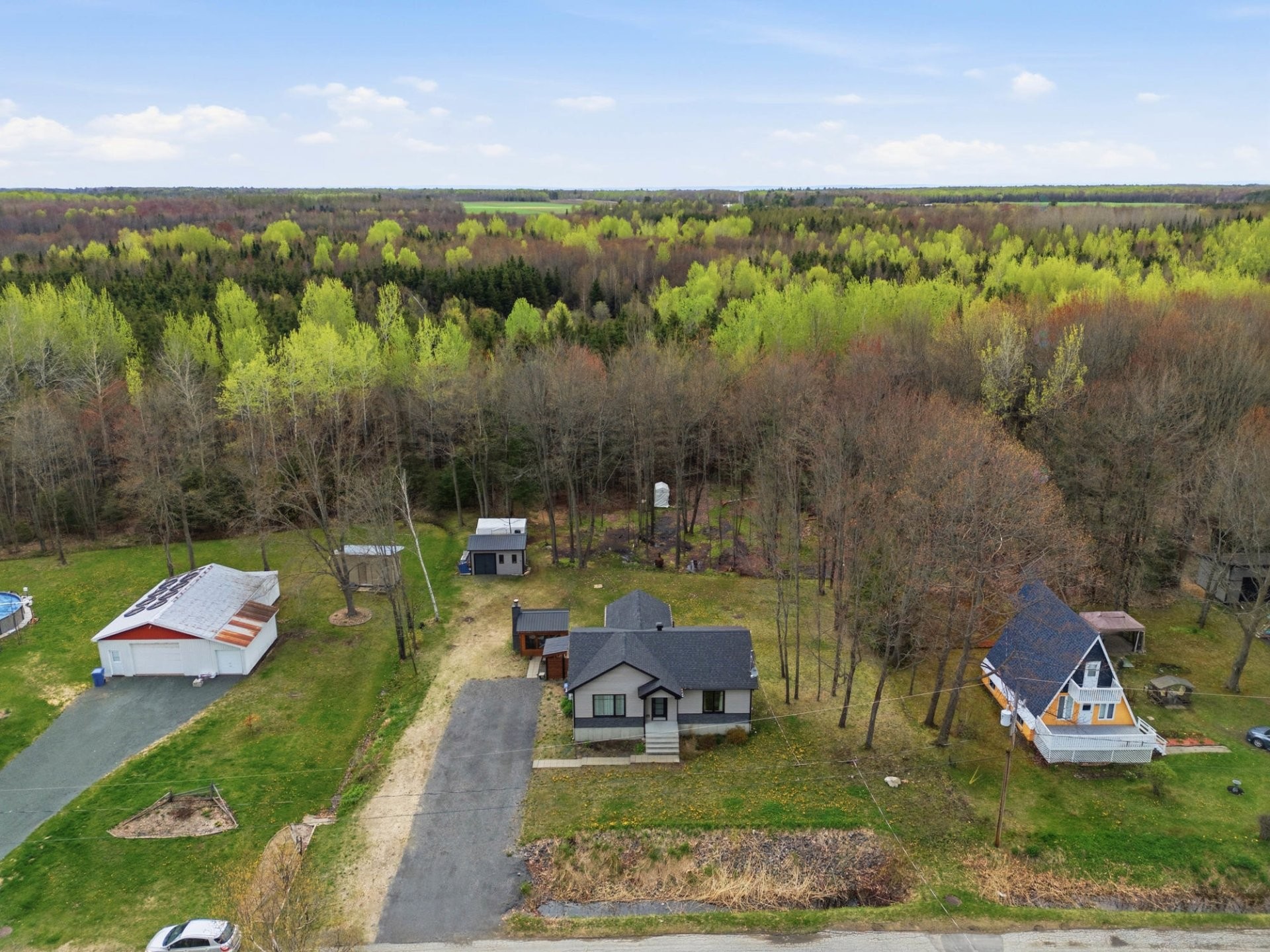 Shed - 1030 Rue Des Saumons, Sainte-Marie-De-Blandford, QC - Outdoor