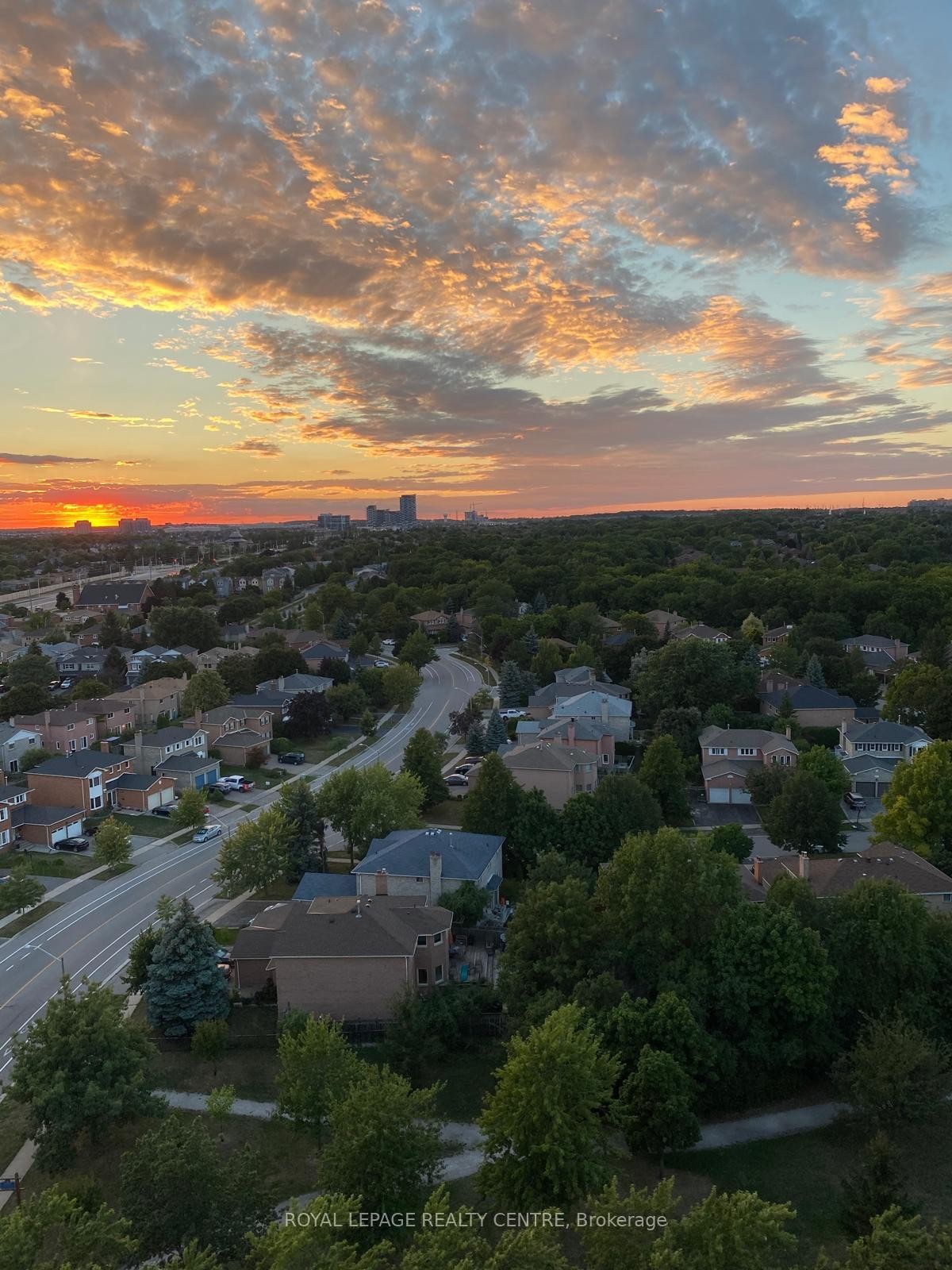 1607-1359 White Oaks Boulevard, Oakville, ON - Outdoor With View