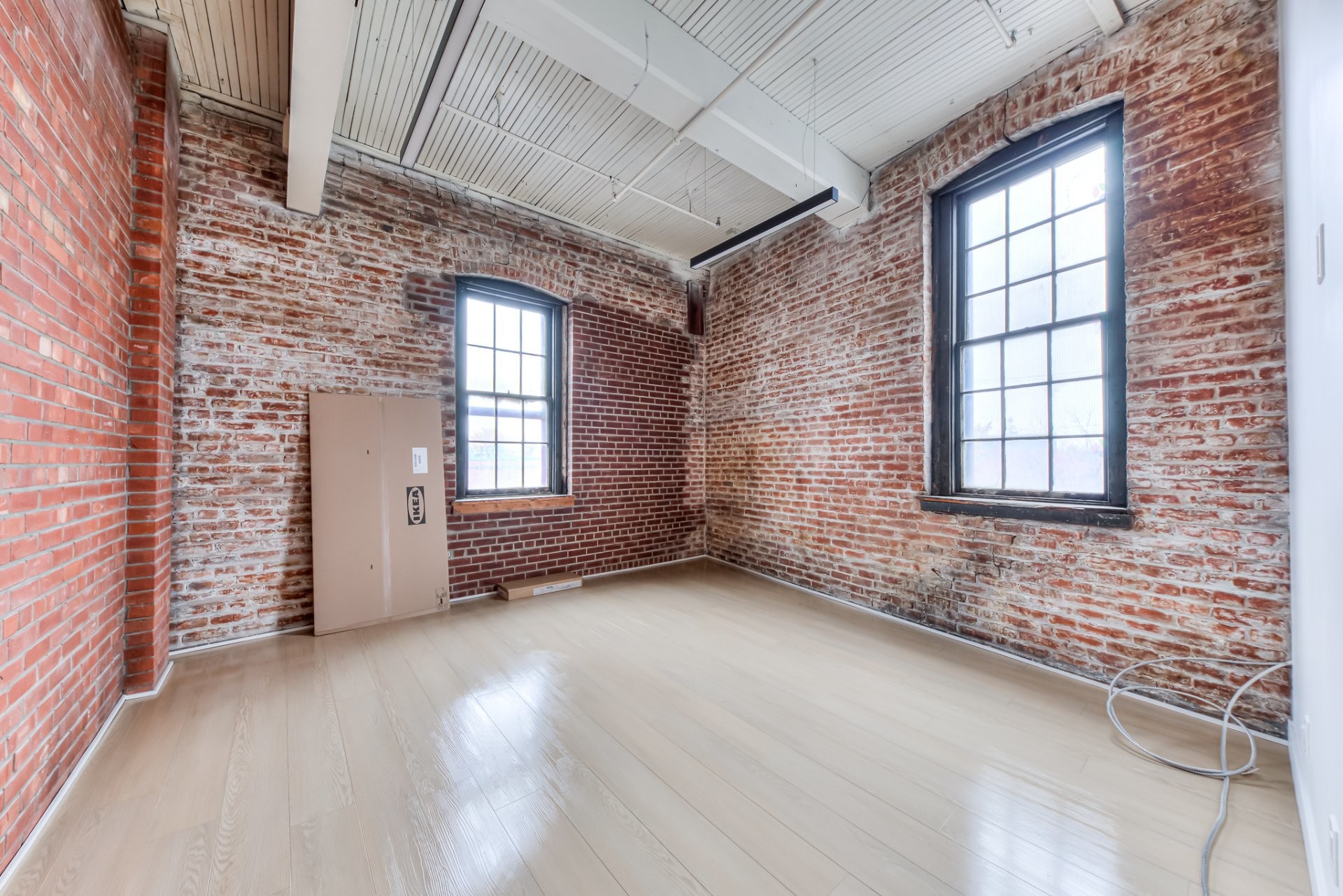 Office - 2660 - 2710 Rue Mullins, Montréal (Le Sud-Ouest), QC - Indoor Photo Showing Other Room