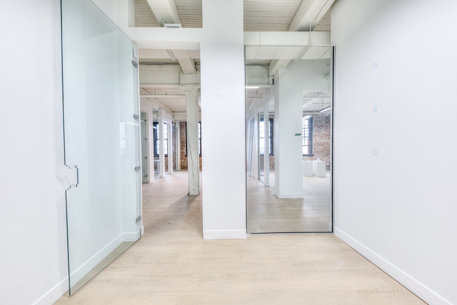 Office - 2660 - 2710 Rue Mullins, Montréal (Le Sud-Ouest), QC - Indoor Photo Showing Other Room