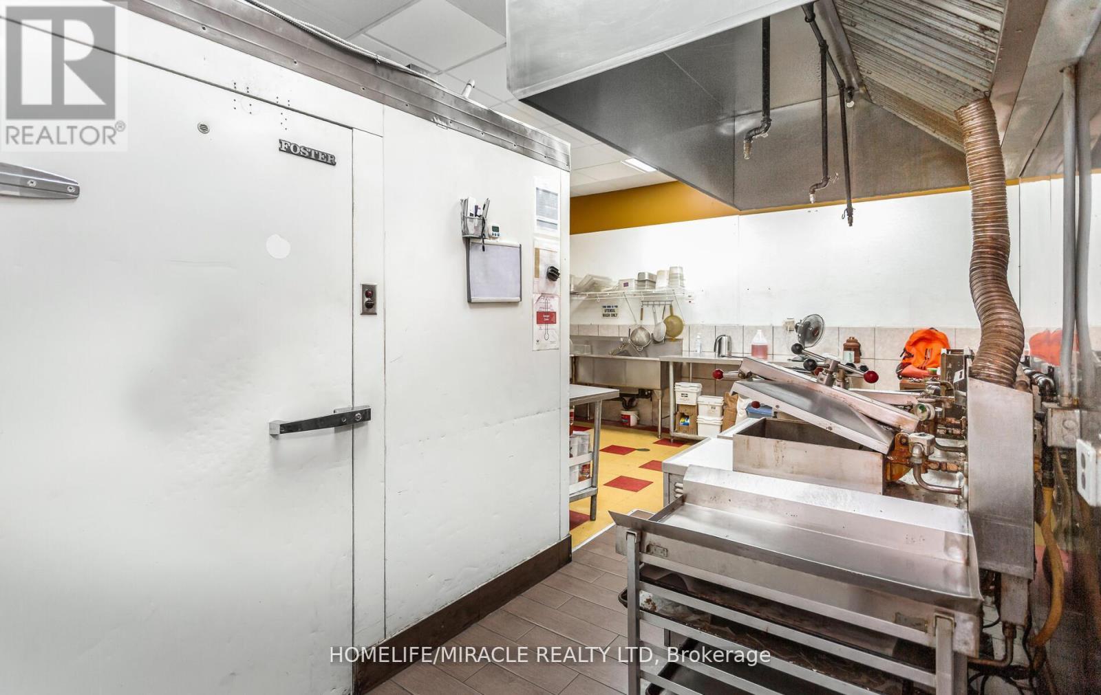 95 Saginaw Parkway, Cambridge, ON