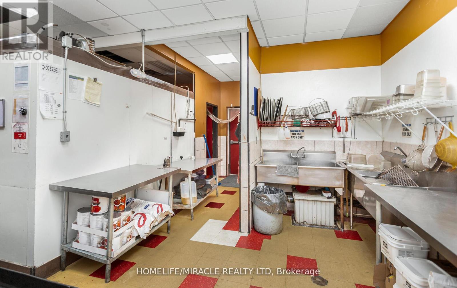 95 Saginaw Parkway, Cambridge, ON