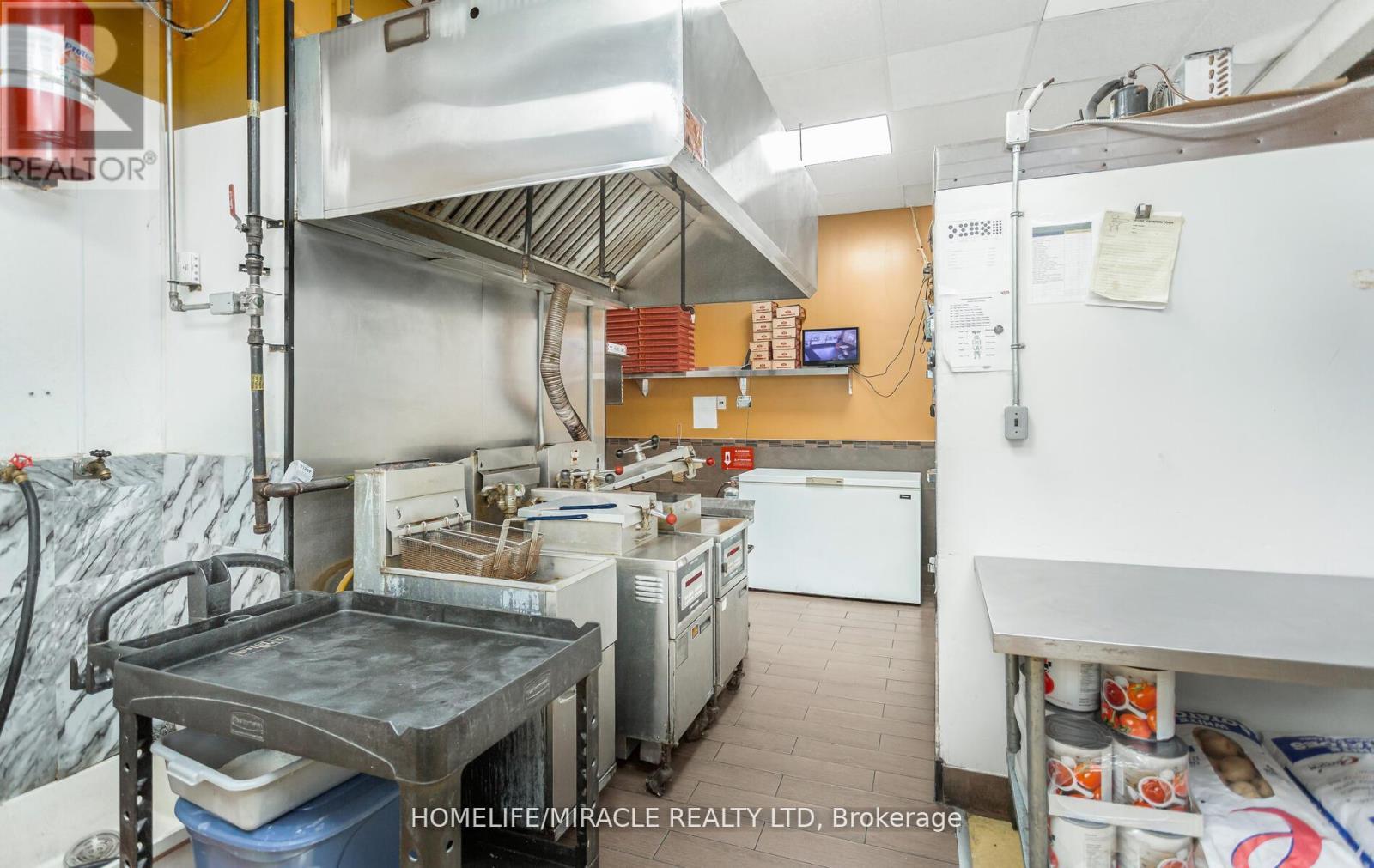 95 Saginaw Parkway, Cambridge, ON