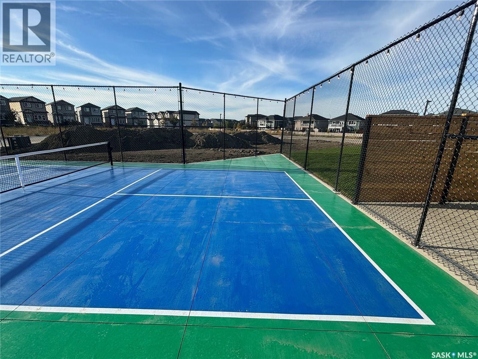 29 105 Hathway Crescent, Saskatoon, SK - Outdoor