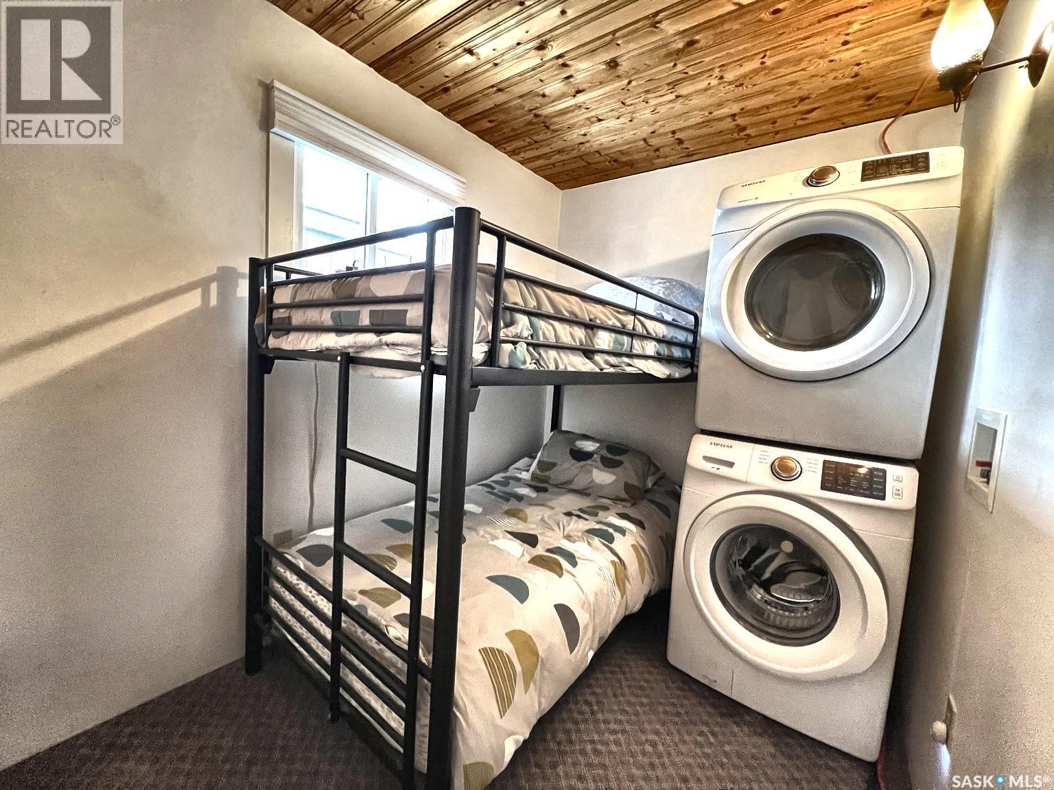 79 Snedden Crescent, Maple Bush Rm No. 224, SK - Indoor Photo Showing Laundry Room