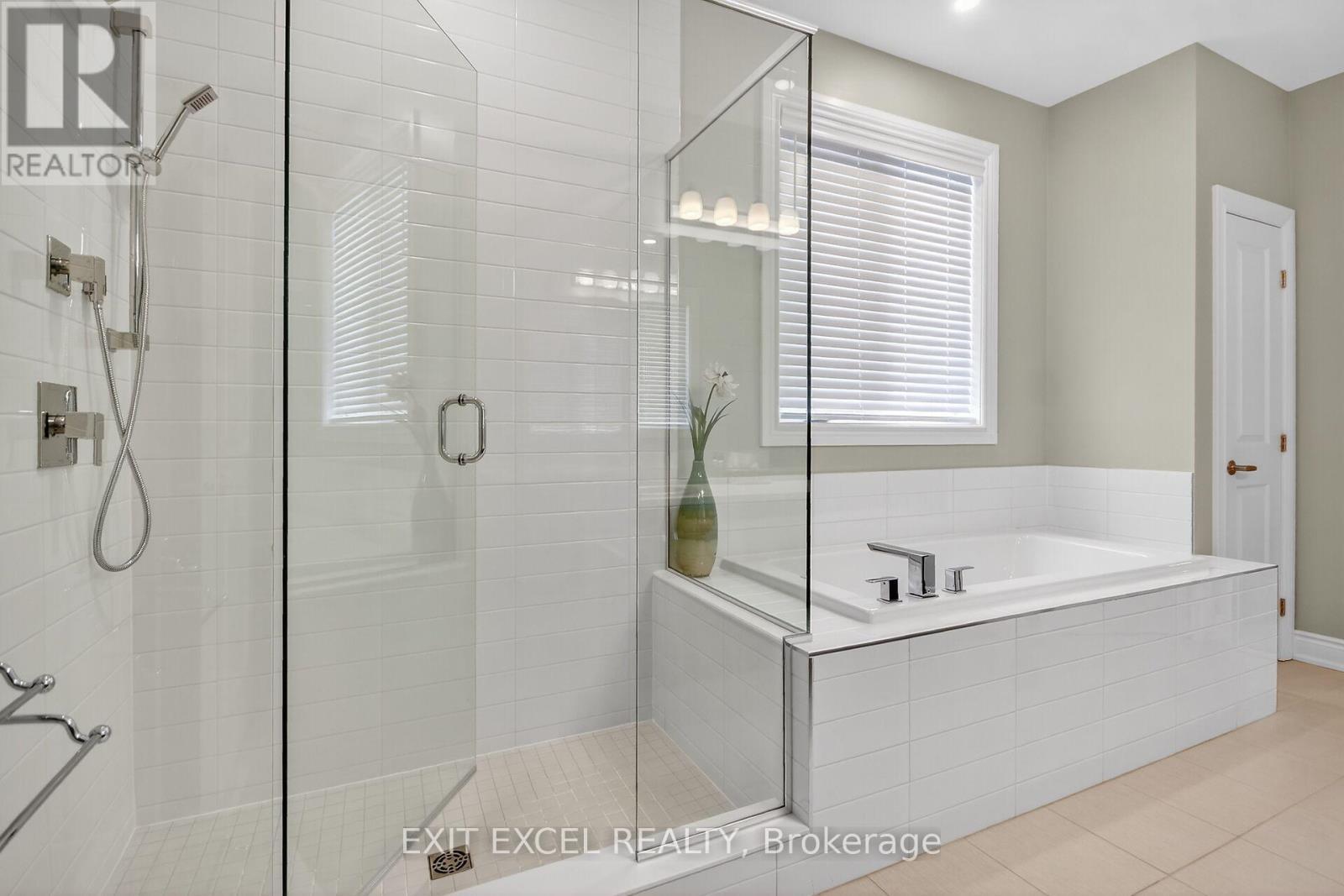 478 Fernside Street, Ottawa, ON - Indoor Photo Showing Bathroom