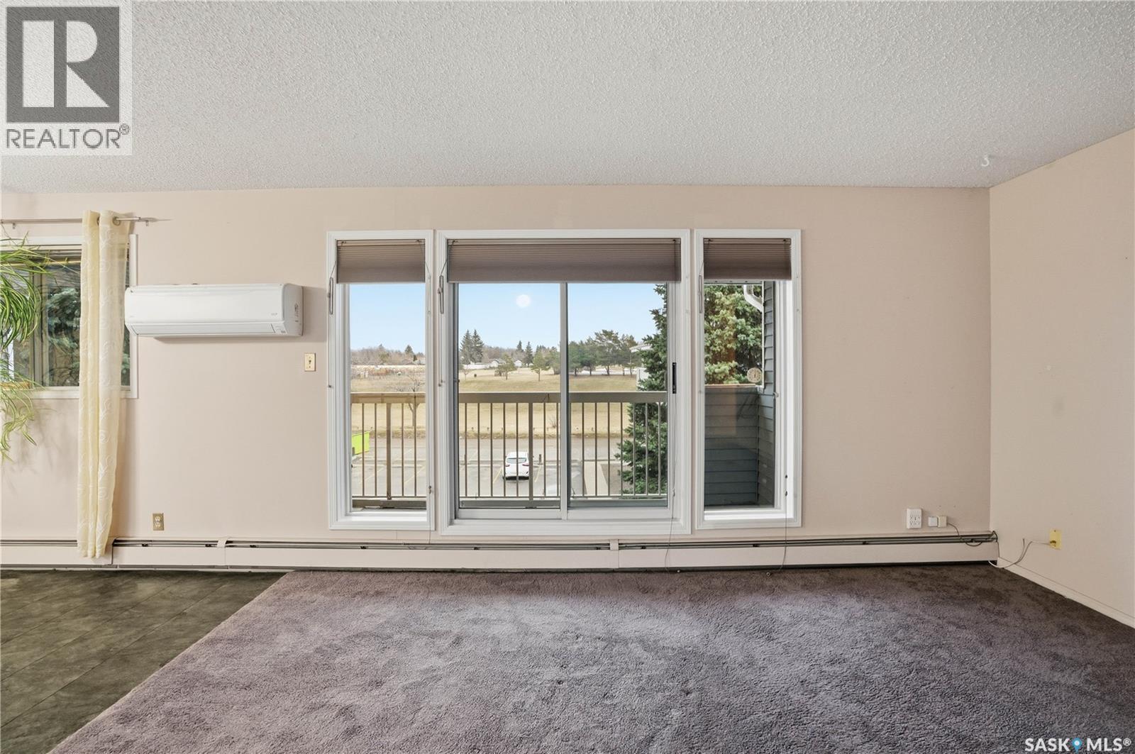 304 706 Confederation Drive, Saskatoon, SK - Indoor Photo Showing Other Room