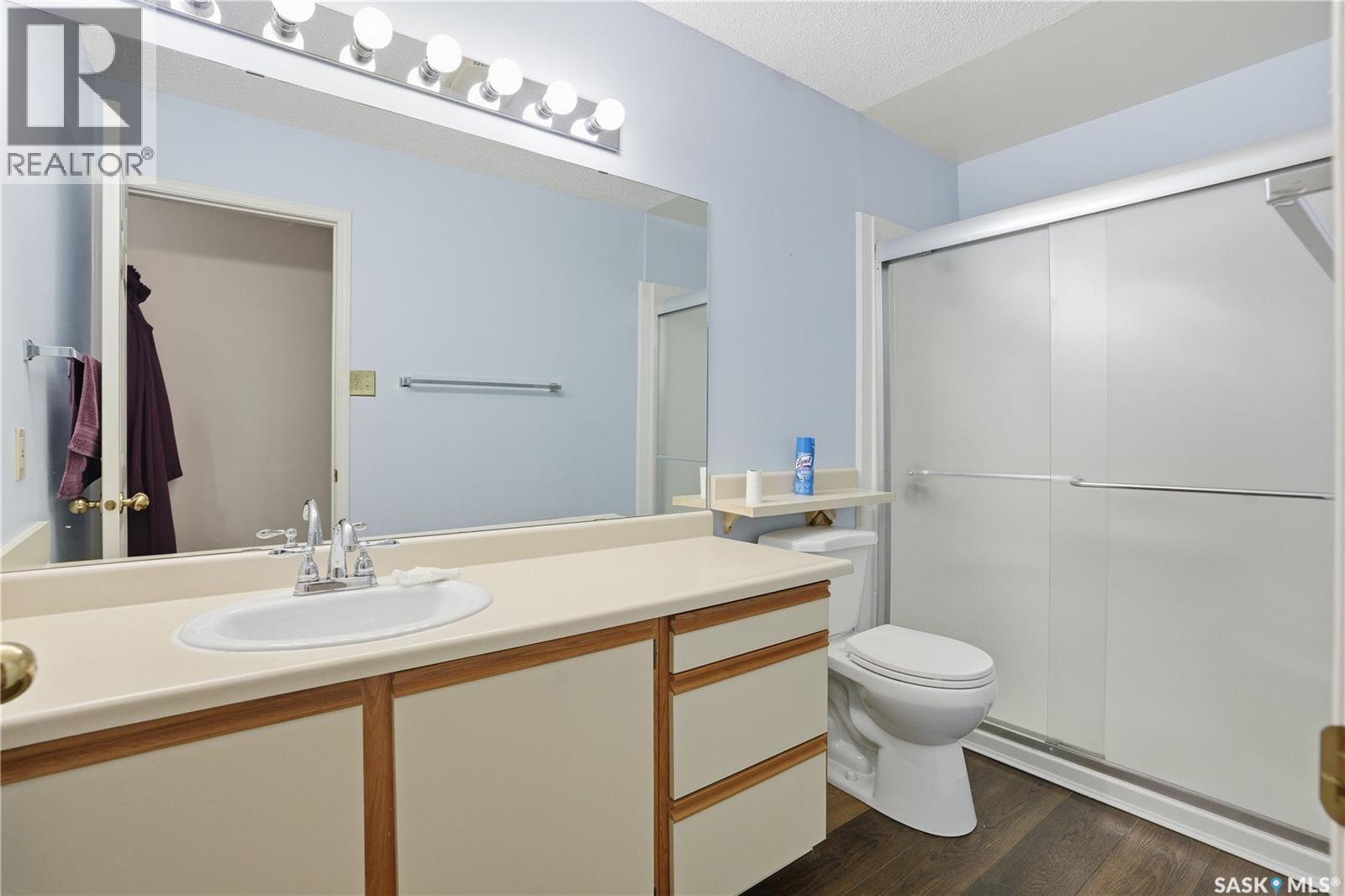 304 706 Confederation Drive, Saskatoon, SK - Indoor Photo Showing Bathroom