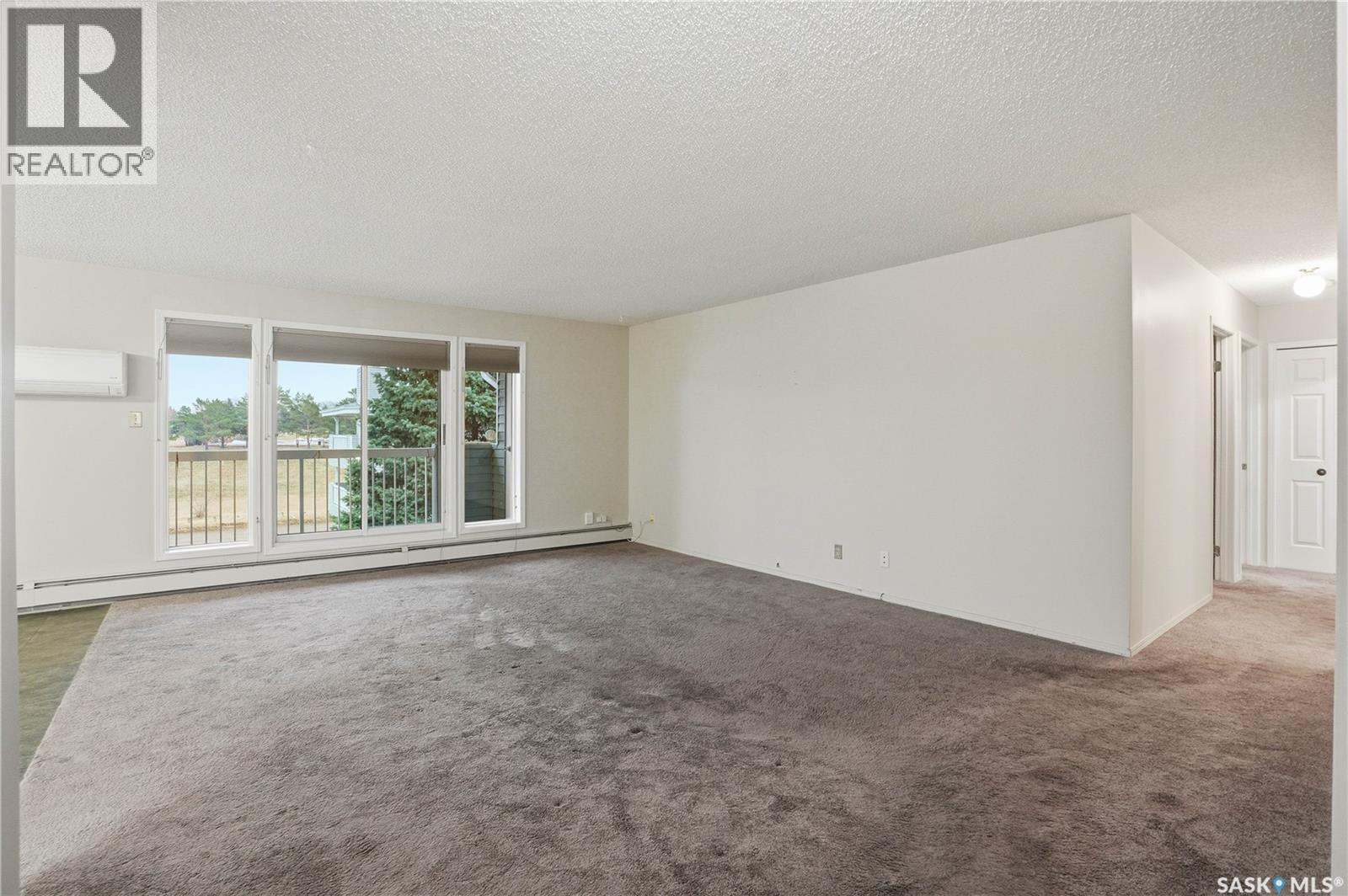 304 706 Confederation Drive, Saskatoon, SK - Indoor Photo Showing Other Room