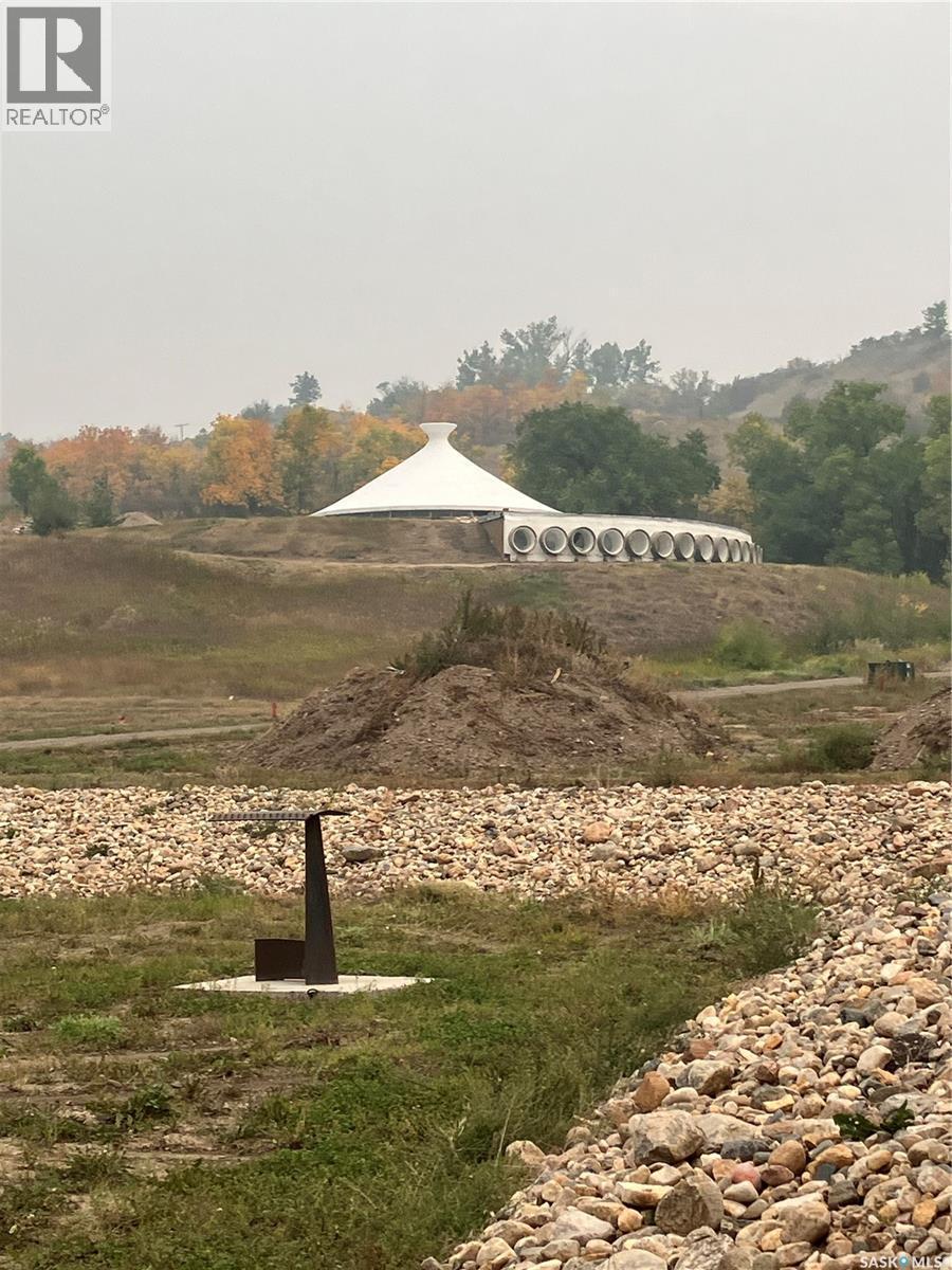 80 8Th Avenue, Lumsden, SK