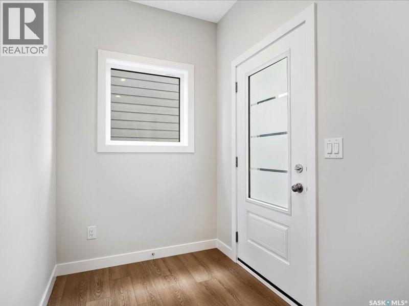 107 Katz Avenue, Saskatoon, SK - Indoor Photo Showing Other Room