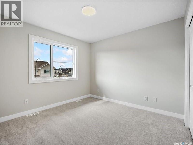 107 Katz Avenue, Saskatoon, SK - Indoor Photo Showing Other Room