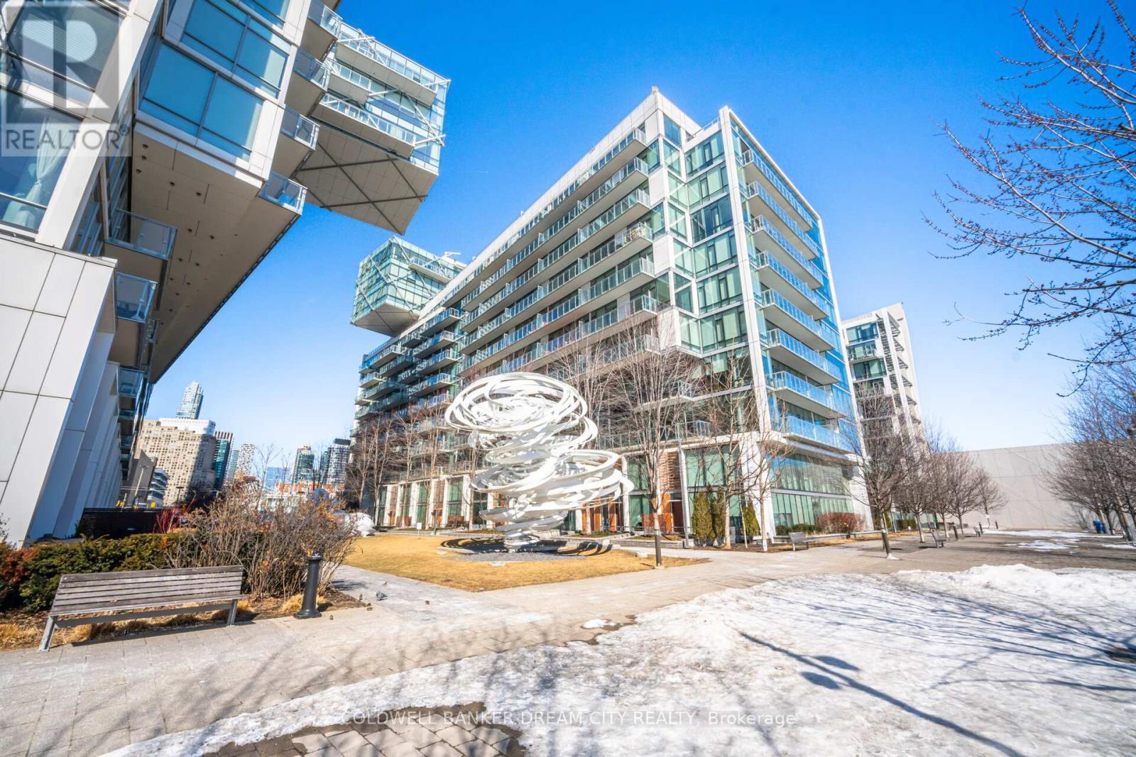 837 - 39 Queens Quay E, Toronto, ON - Outdoor