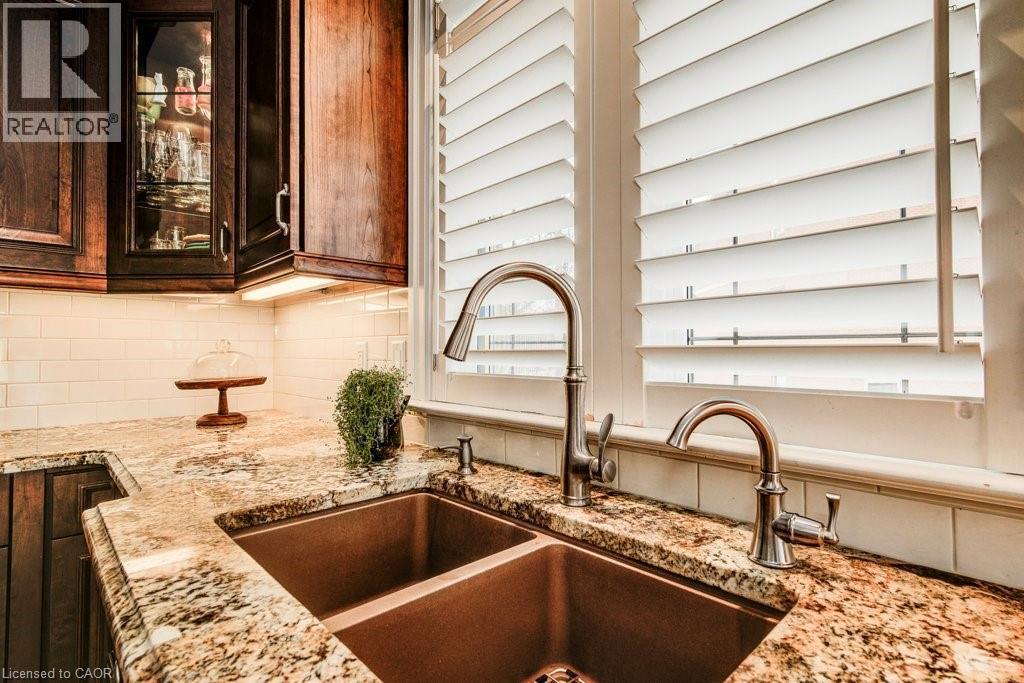 Full double sinks - 124 Allen Street E, Waterloo, ON - Indoor Photo Showing Kitchen With Double Sink