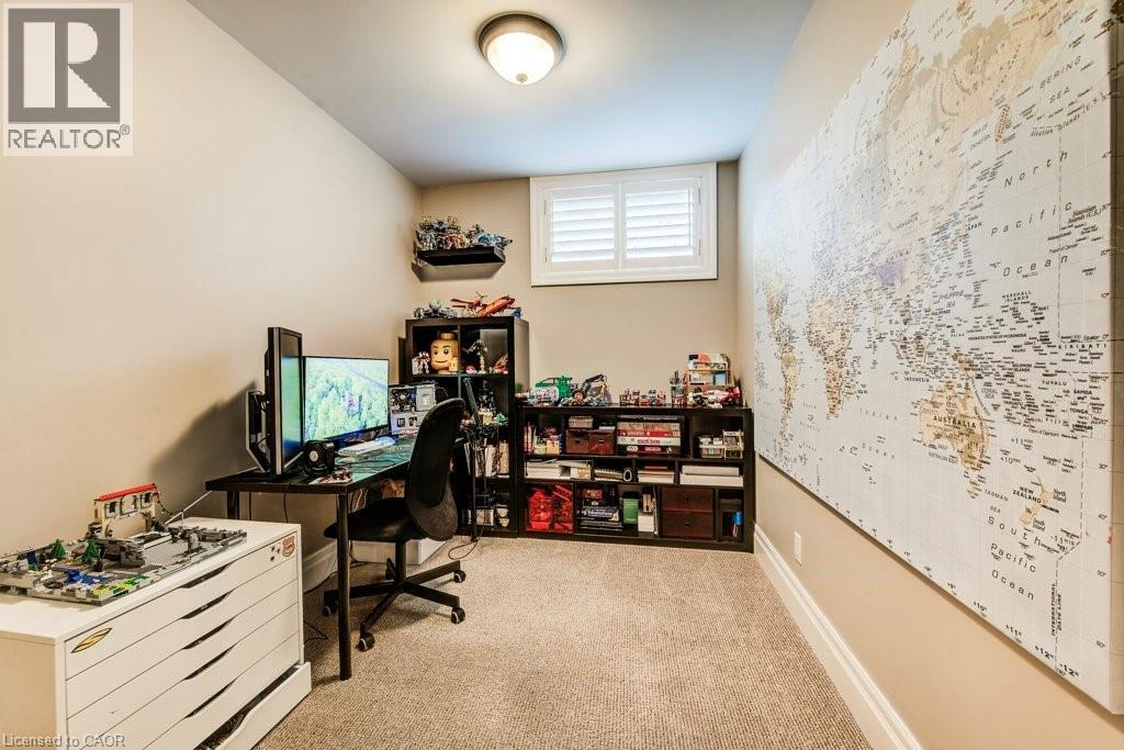 Games room area - 124 Allen Street E, Waterloo, ON - Indoor Photo Showing Office