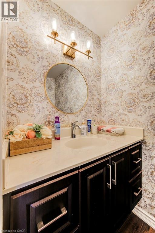 342 Wyecroft Boulevard, Waterloo, ON - Indoor Photo Showing Bathroom