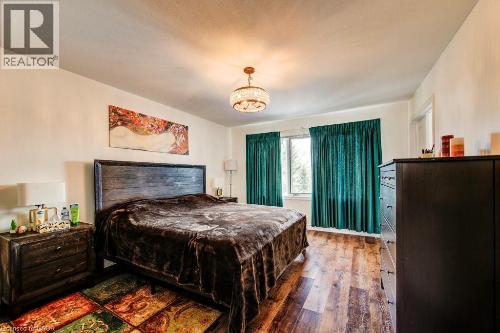 342 Wyecroft Boulevard, Waterloo, ON - Indoor Photo Showing Bedroom